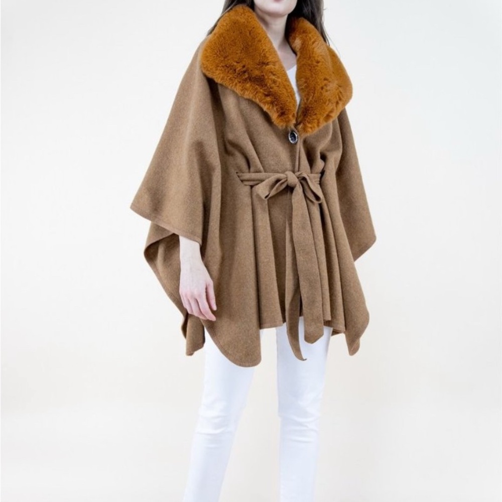 Belted poncho with camel faux fur collar